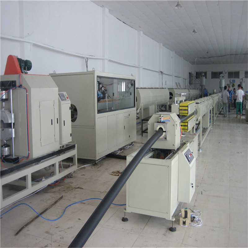 Linea di estrusione tubi in PE/ABS