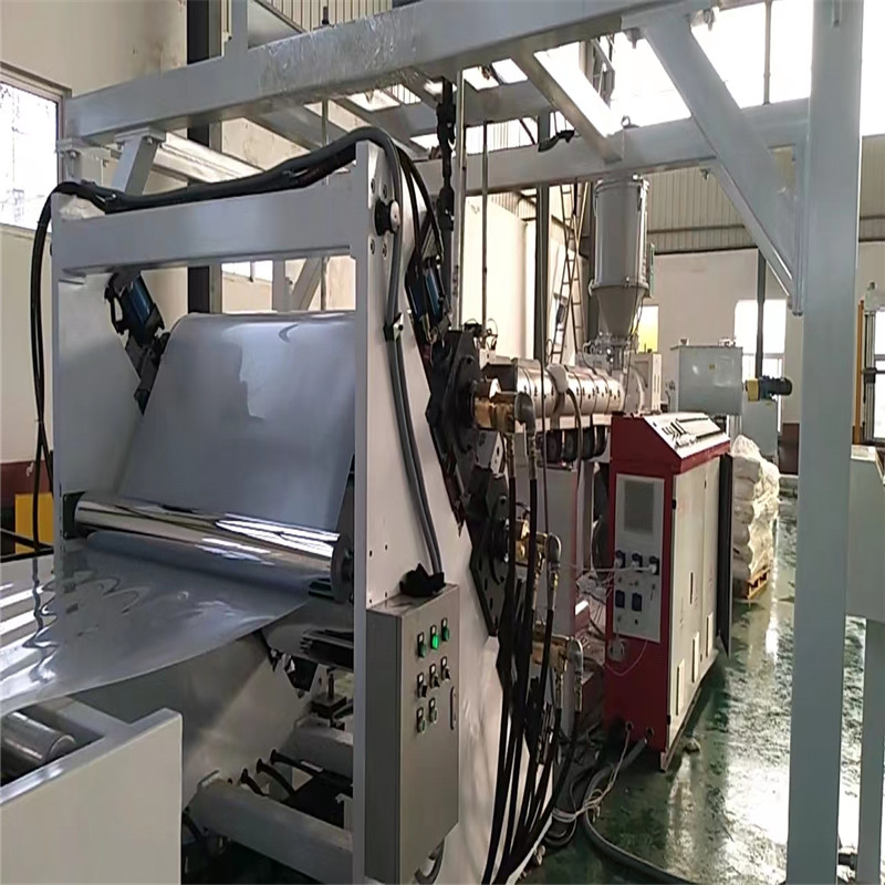 Macchina per la produzione di estrusione di fogli/pannelli in plastica PE/PP/PVC