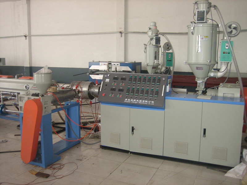 PP Super Mute Pipe Extrusione Linea